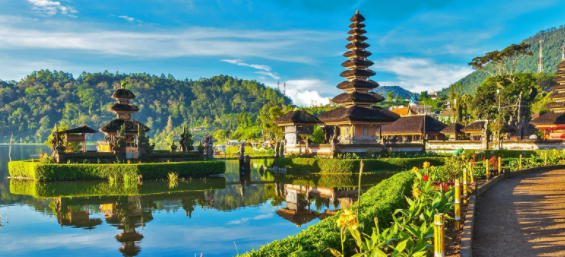 Keindahan Wisata Pulau Bali Indonesia